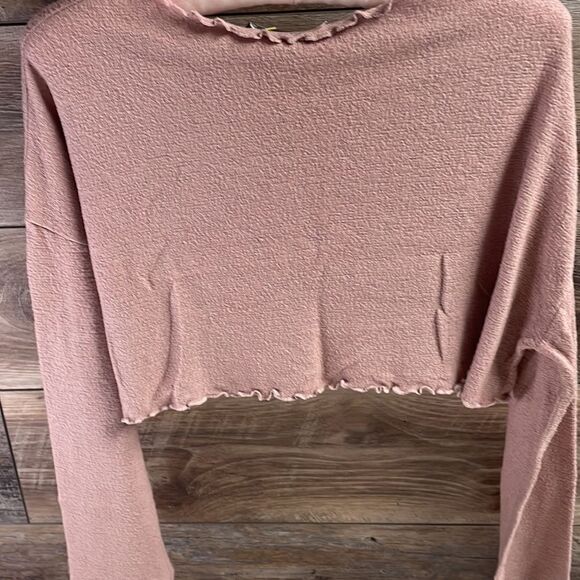 Blue Blush Long Sleeve Crop Top, Size Small, Dusty Rose - Picture 3 of 4